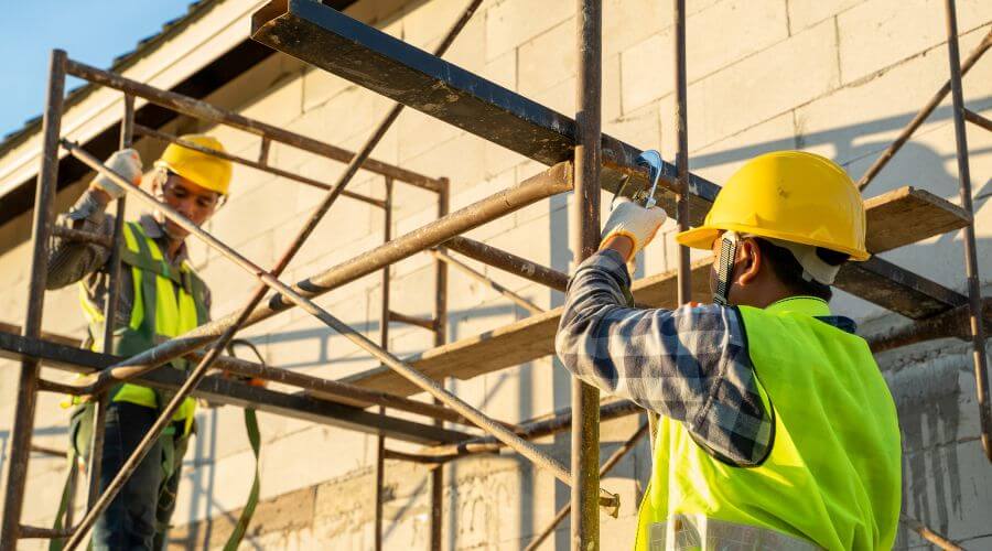 Professional fairlawn roofing services in Cleburne, TX